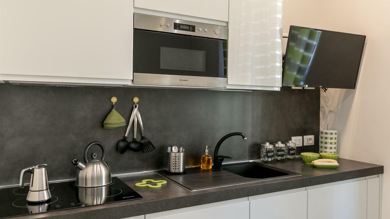 Vespri Apartments Milan Exterior photo